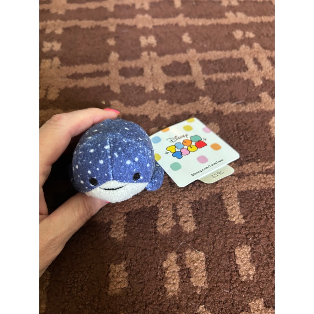 Disney Parks Finding Dory Destiny Whale Shark Tsum Tsum Mini Plush New With Tags